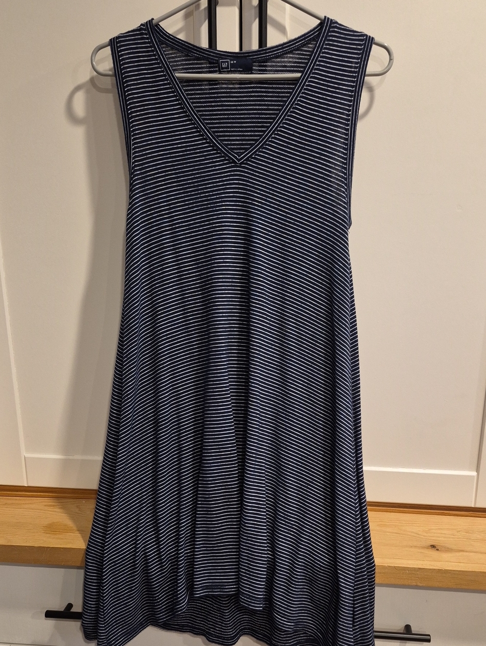 💙 GAP Navy and White Striped V-Neck Swing  Mini-midi Dress - Picture 2 of 3